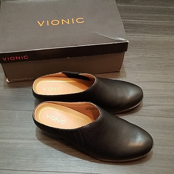 vionic nellie mule